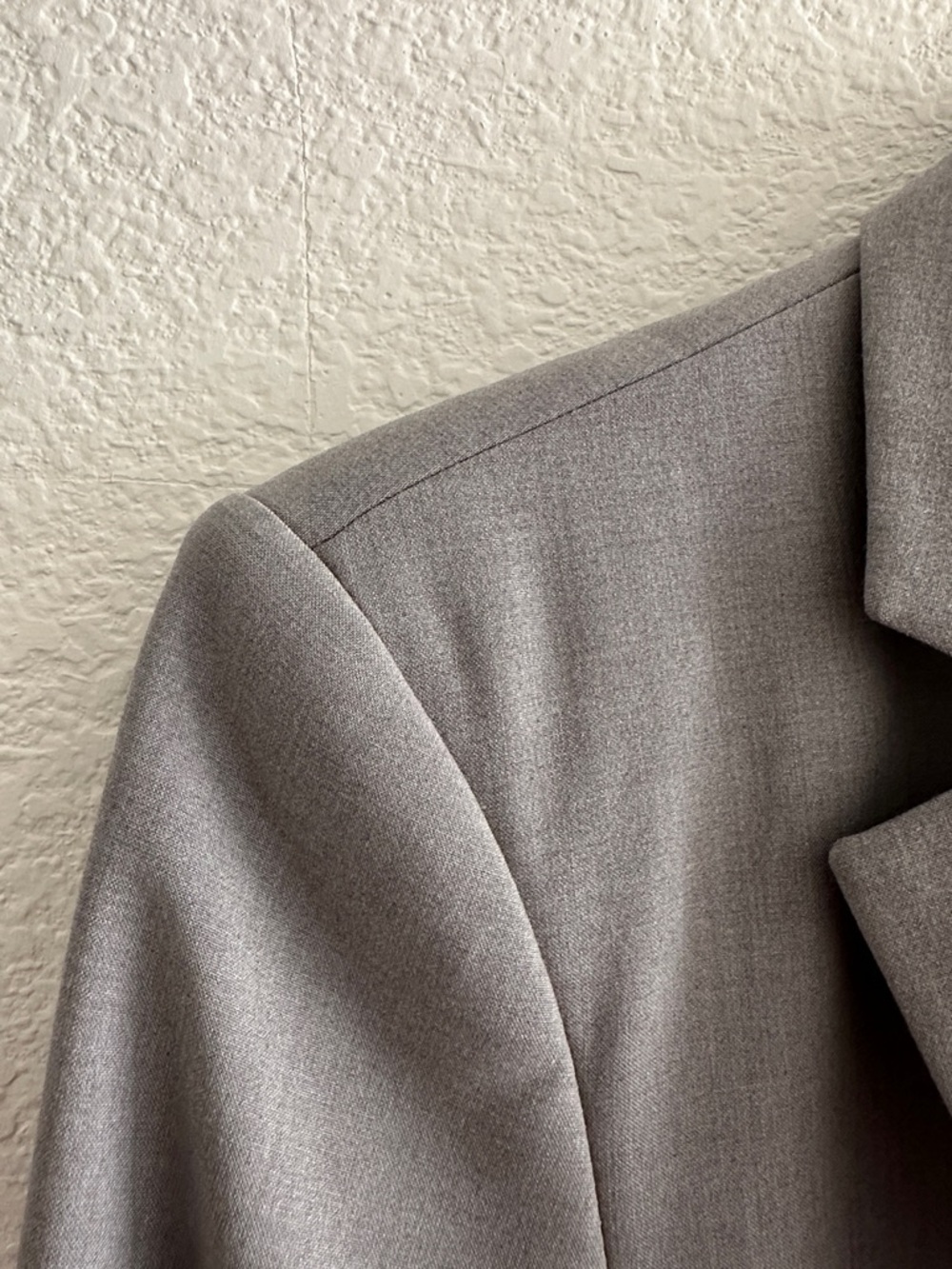Calvin Klein Tailored Light Gray Women's Blazer - Picture 6 of 6
